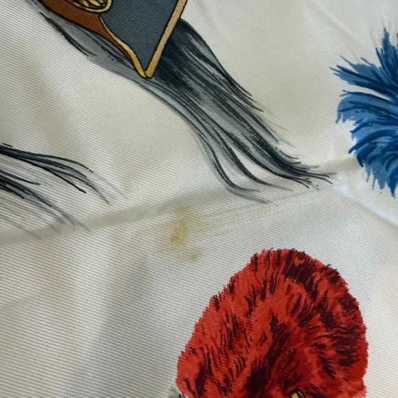 VERY RARE Vintage (1950’s) Hermes Silk Scarf - Picture 8 of 9